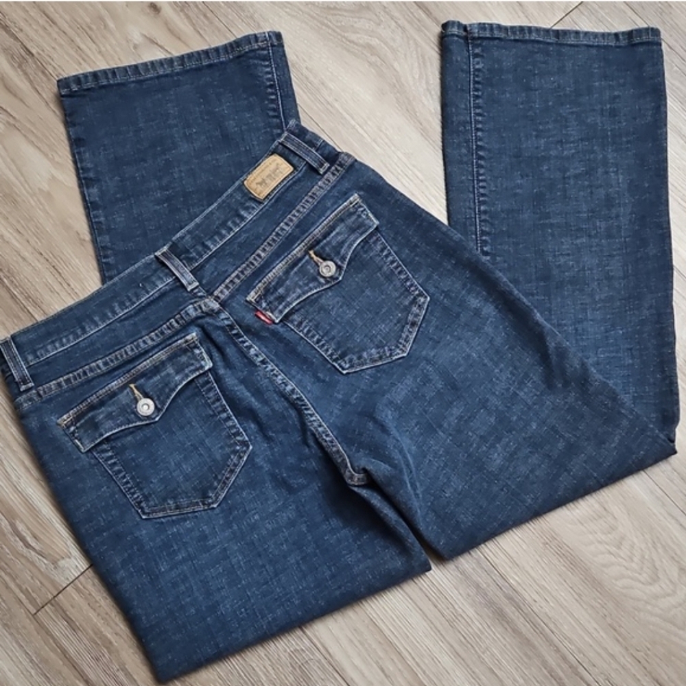 Vintage 2002 Levi's 512 Bootcut Perfectly Slimming Denim High-Rise Blue Jeans π